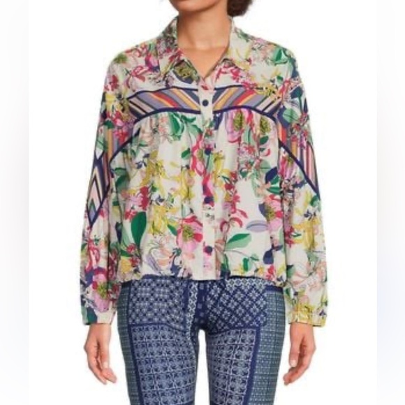 JOHNNY WAS BEE ACTIVE LIGHTWEIGHT BOMBER JACKET SIZE MEDIUM NWT RETAIL $340. - Picture 2 of 15